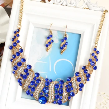 Vestuvinis papuošalų rinkiniai aukso spalvos pareiškimą, kombinezonai su antkrūtiniais choker karoliai lašas auskarai, mėlynas perlas, kalnų krištolas akmens karoliai pakabukas